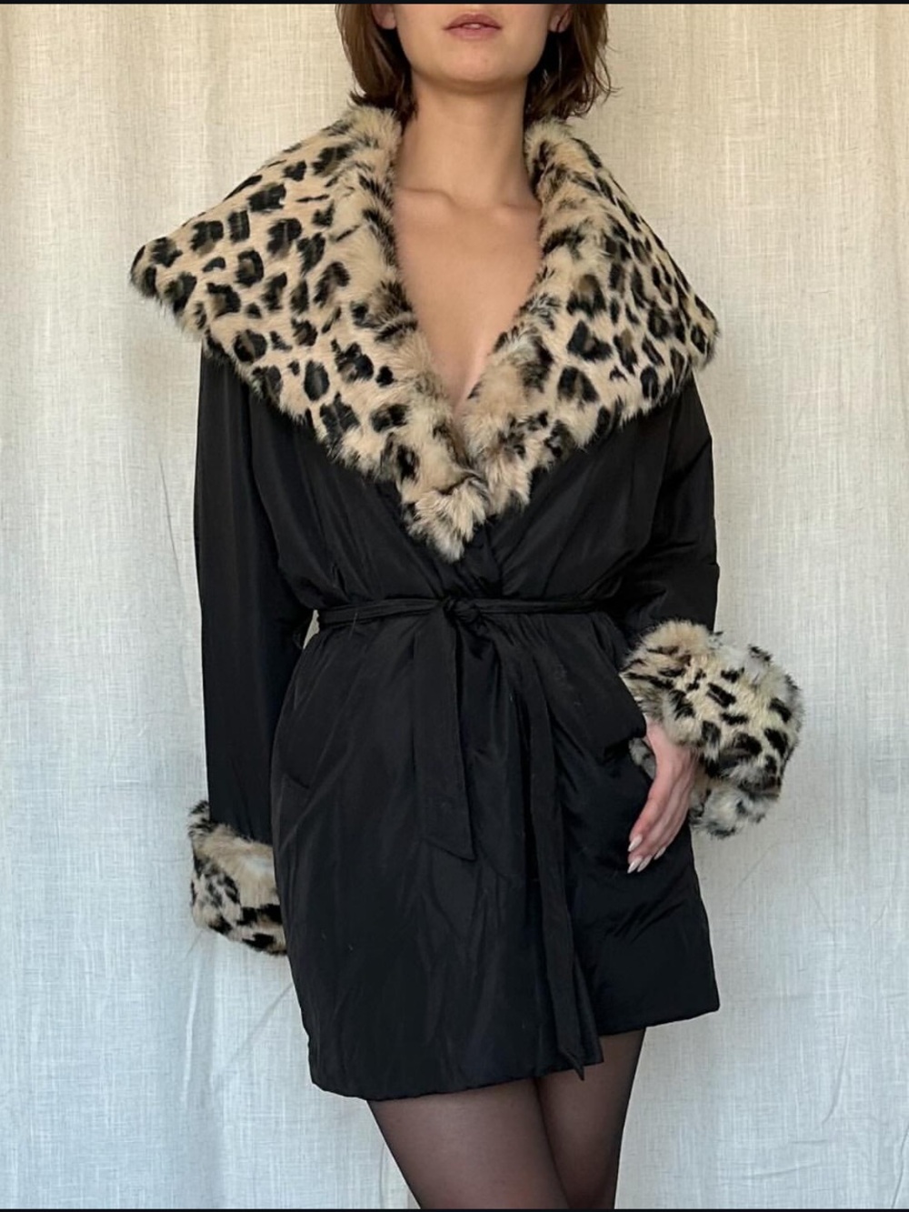 Luisa Spagnoli Black Coat with Leopard-Print rabbit Fur Trim